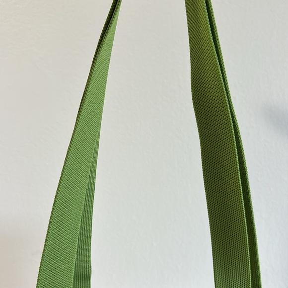 NEW| Women’s Adorable Bunny Rabbit Tote Bag Crochet Knitted - Picture 3 of 6